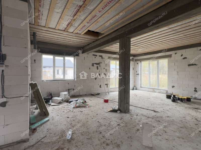 дом на улице Героя Бадина деревня Оманово