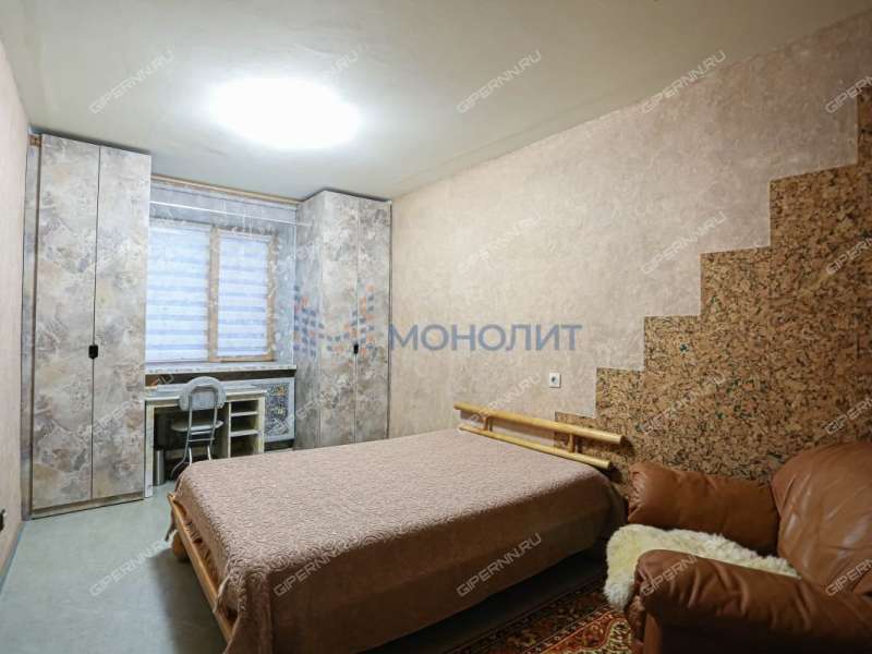 трёхкомнатная квартира на Сормовском шоссе дом 12