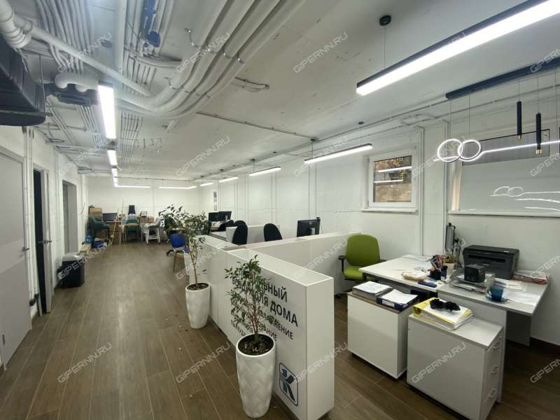 помещение под помещение свободного назначения на Эльтонской улице