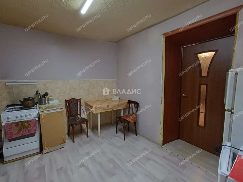 однокомнатная квартира на Малоэтажной улице дом 42