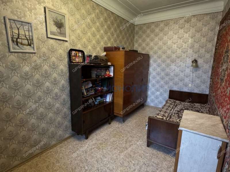 трёхкомнатная квартира на улице Ломоносова дом 10