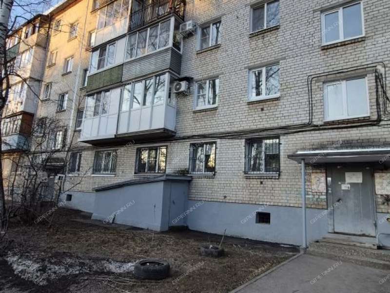 трёхкомнатная квартира на улице Юлиуса Фучика дом 21