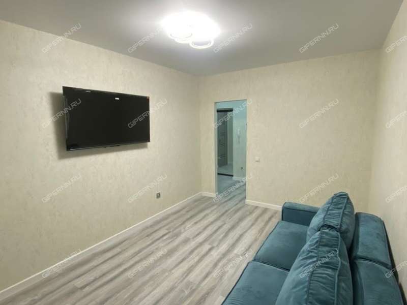 однокомнатная квартира на улице Сурикова дом 6