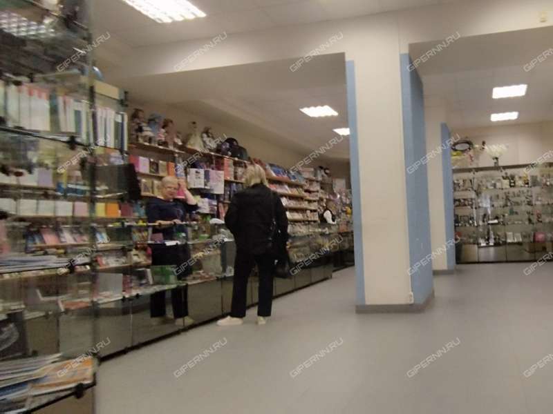 помещение под торговую площадь на проспекте Гагарина