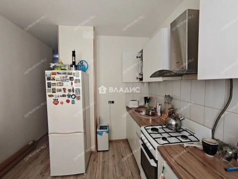 1-komnatnaya-ul-strokina-d-17b фото