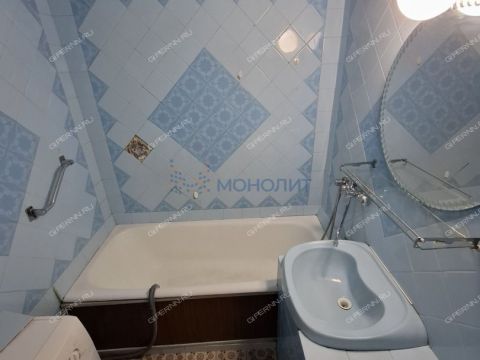 2-komnatnaya-ul-strokina-d-17b фото