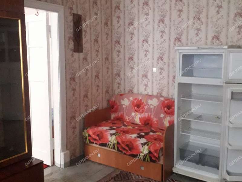 двухкомнатная квартира на улице Глазунова дом 5