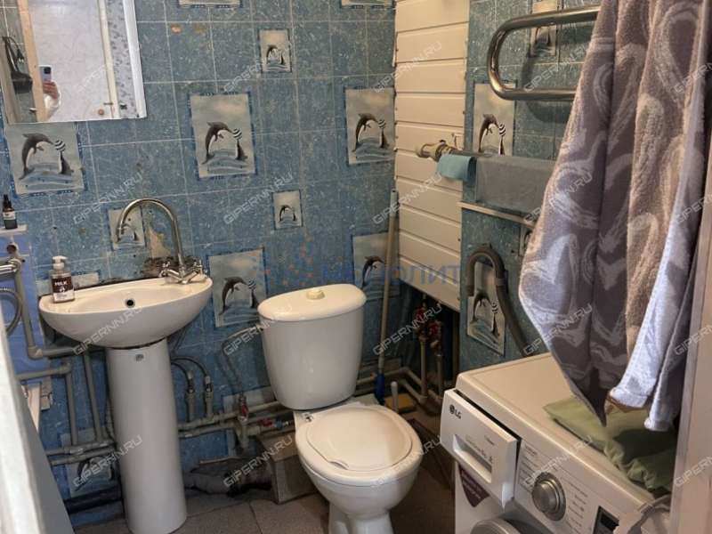 однокомнатная квартира на улице Сергея Есенина дом 48