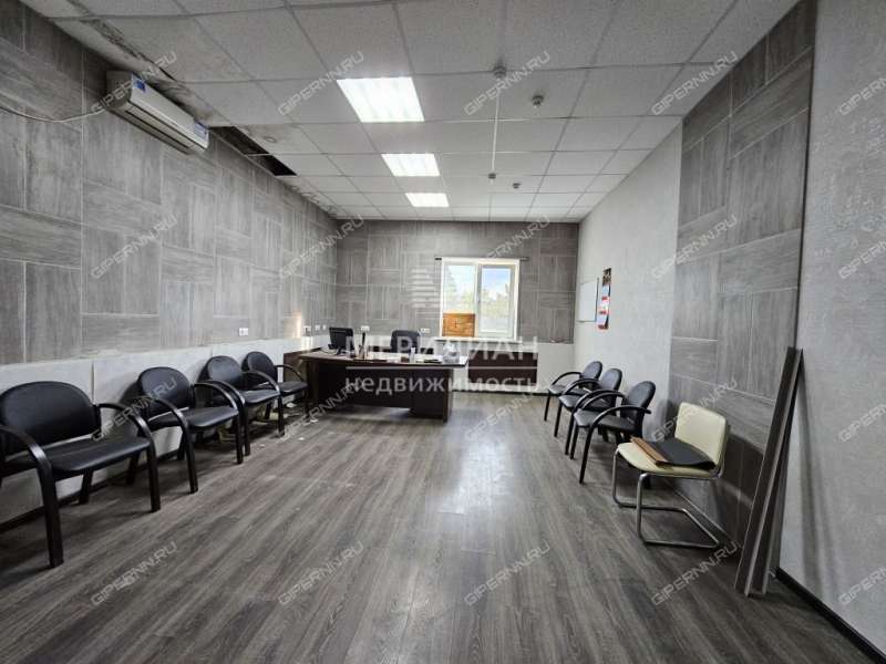 здание под офис на Интернациональной улице город Бор