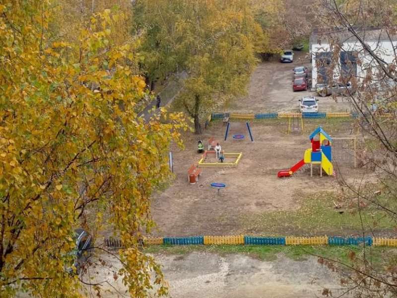 трёхкомнатная квартира на проспекте Кирова дом 24