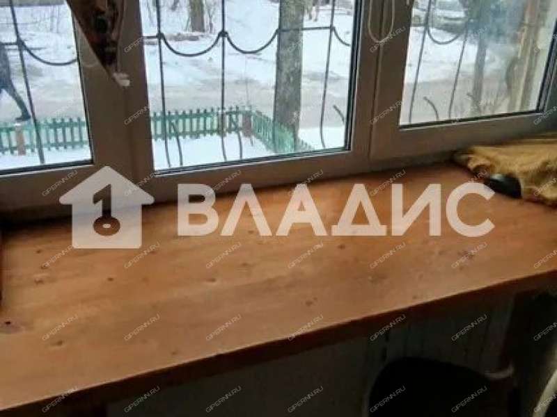 трёхкомнатная квартира на улице Адмирала Васюнина дом 12 к3