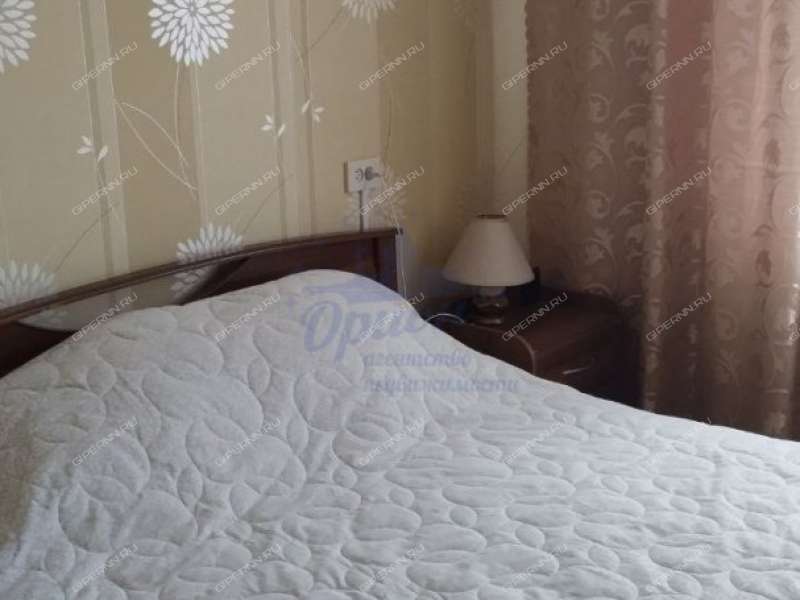 трёхкомнатная квартира на улице Декабристов дом 9