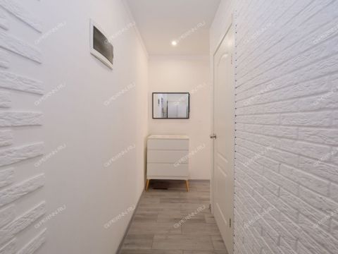 1-komnatnaya-ul-efremova-d-3 фото