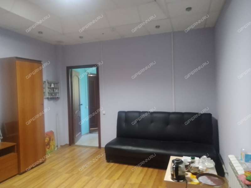 здание под недвижимость под гостиничный бизнес, недвижимость под медицинские учреждения на улице Свердлова город Балахна