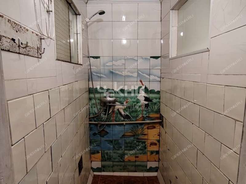 комната в доме 12а на улице Космонавта Комарова