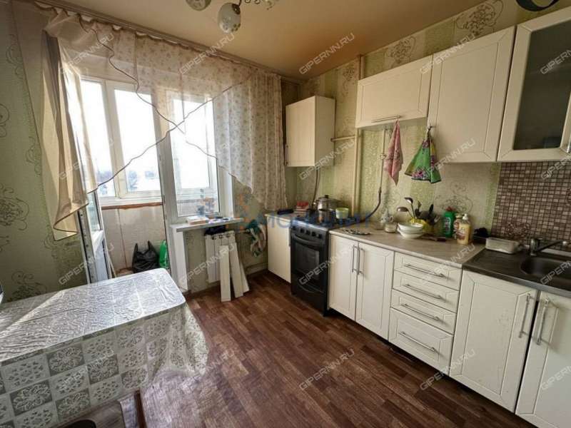 двухкомнатная квартира на улице Школьная дом 46 село Чернуха