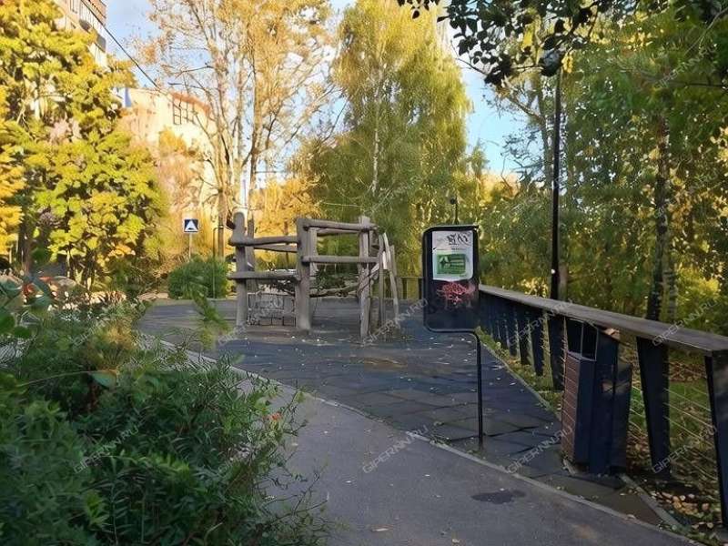 трёхкомнатная квартира на улице Германа Лопатина дом 14/1