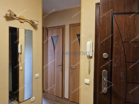 2-komnatnaya-ul-rodionova-d-188a фото