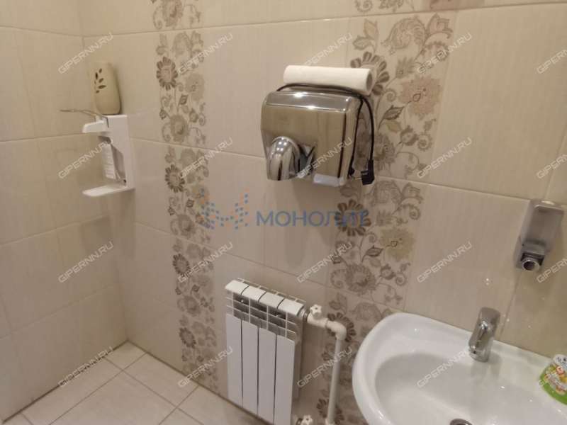 помещение под офис, торговую площадь на улице Богдановича