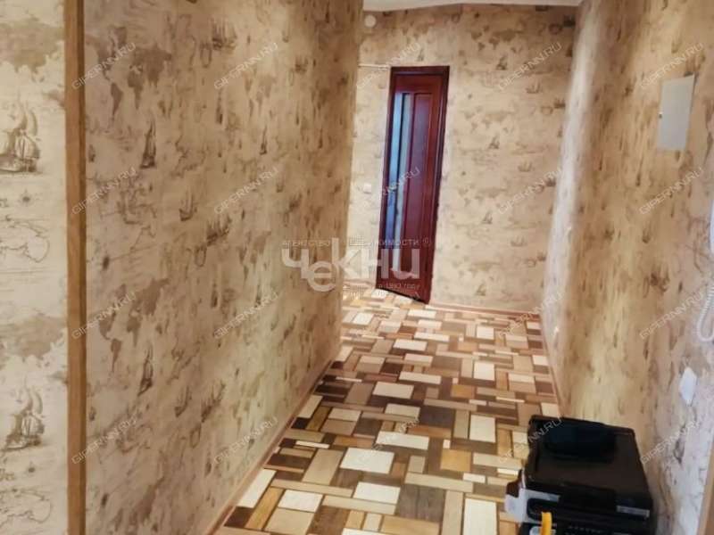 трёхкомнатная квартира на проспекте Гагарина дом 101 к2