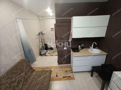 1-komnatnaya-ul-geroya-bezrukova-d-2 фото