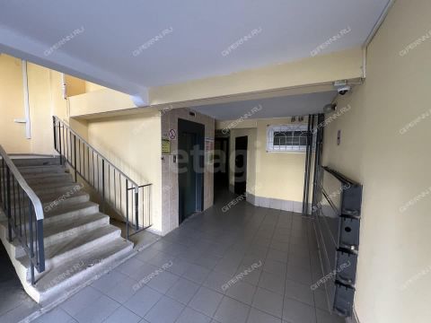2-komnatnaya-ul-rodionova-d-197 фото