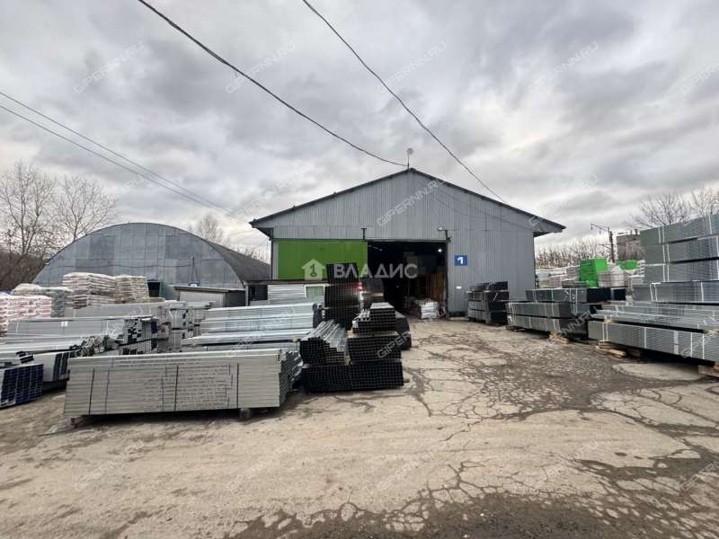 здание под офис, торговую площадь на Крутояровской улице