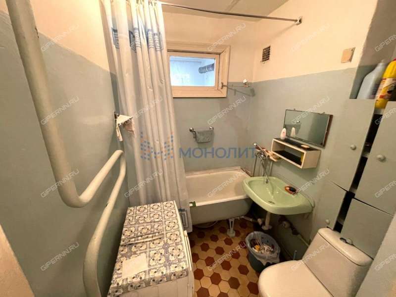 двухкомнатная квартира на улице Коминтерна дом 158