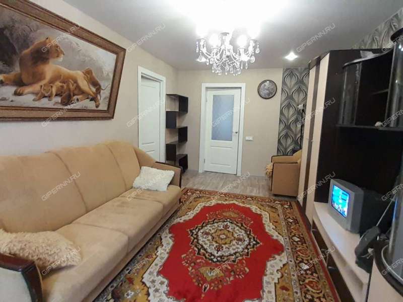 трёхкомнатная квартира на улице Бекетова дом 73