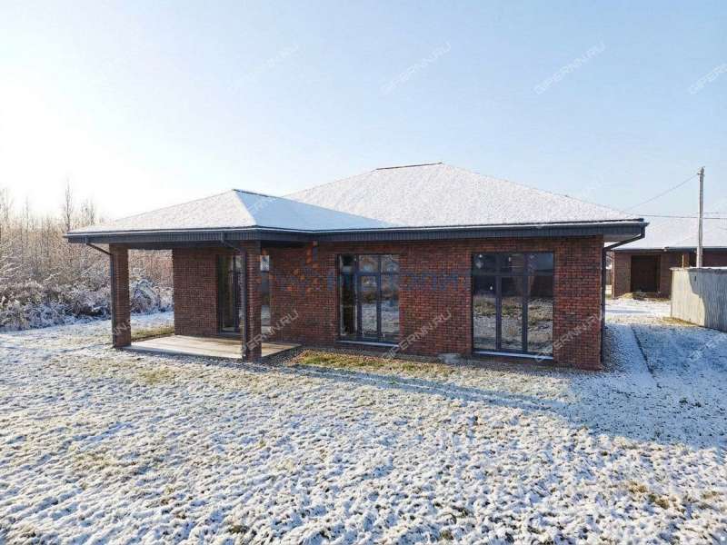 дом на улице Счастливая село Елховка