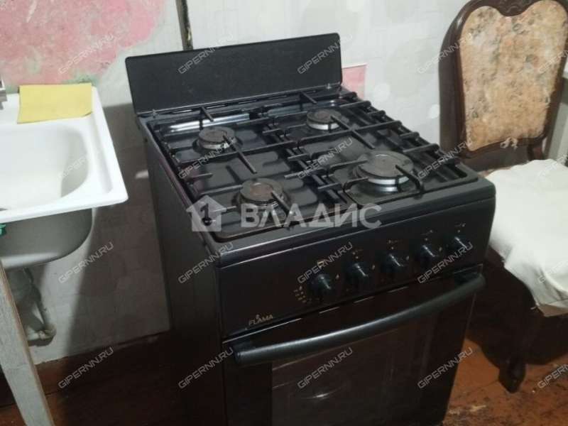 комната в доме 28 на улице Вождей Революции