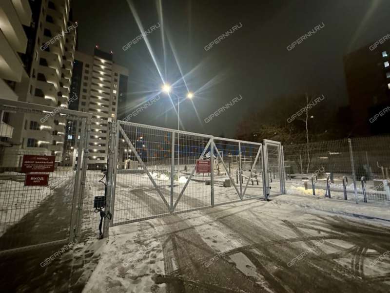 двухкомнатная квартира на улице Александра Хохлова дом 7