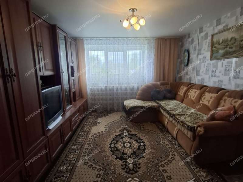 трёхкомнатная квартира на Школьная ул. дом 1 село Чернуха