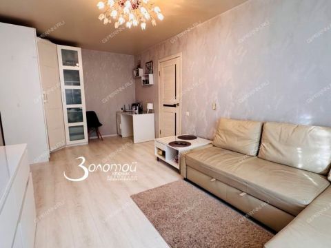 1-komnatnaya-ul-burdenko-d-33-k1 фото