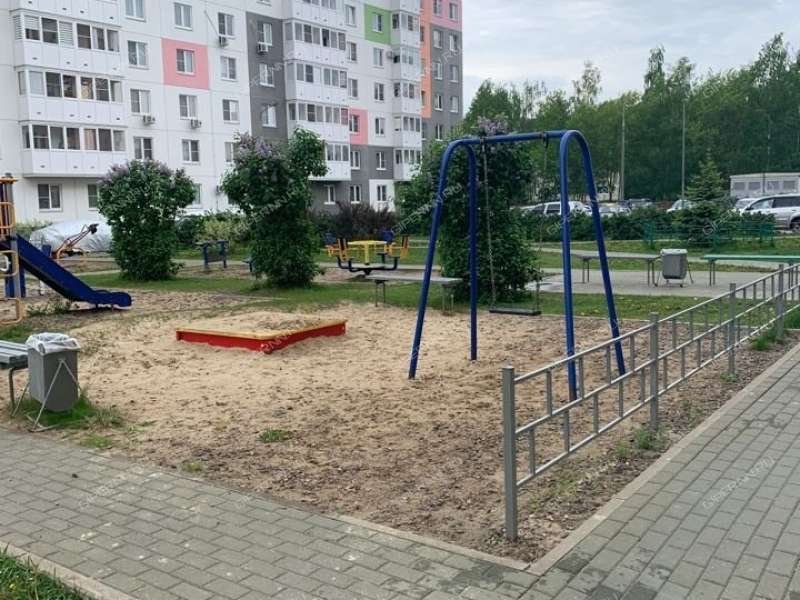 однокомнатная квартира на Мончегорской улице дом 12 к2