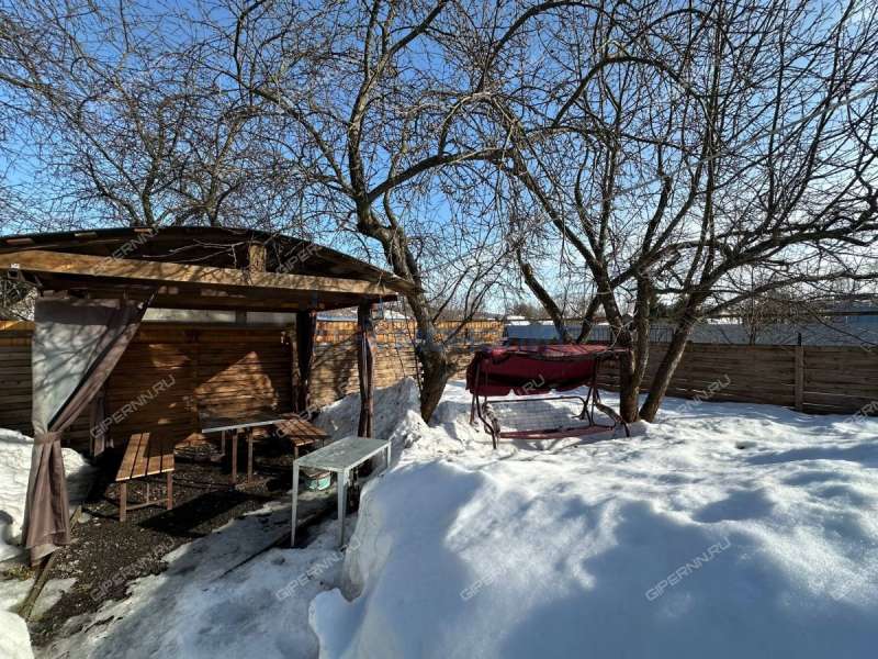 дом на Центральная деревня Утечино