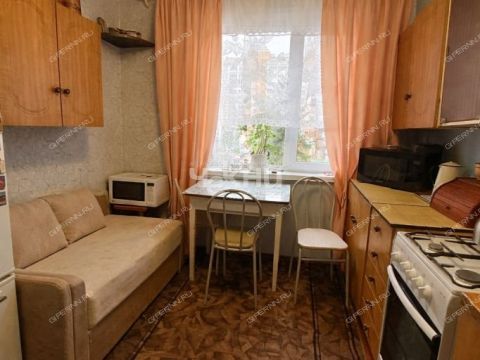 3-komnatnaya-ul-tropinina-d-12 фото