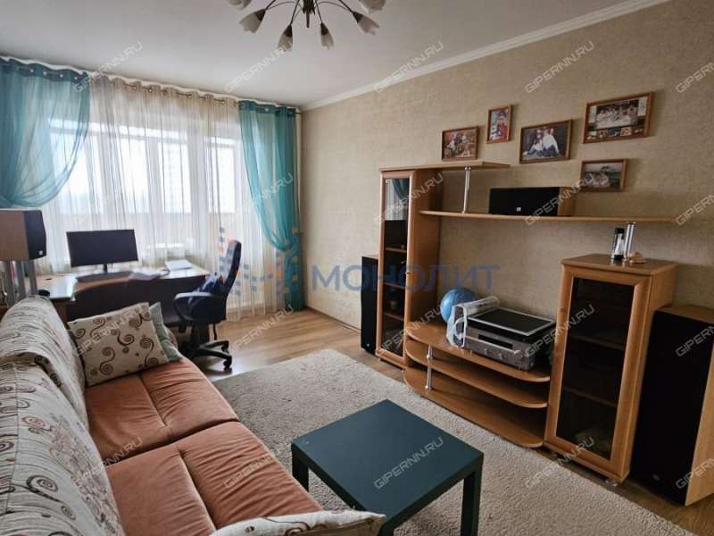 трёхкомнатная квартира на Космической улице дом 54