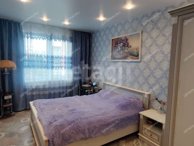 четырёхкомнатная квартира на улице Зайцева дом 17