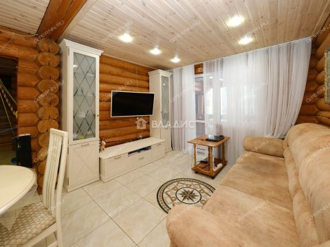 dom-derevnya-beshencevo-ul-zagorodnaya-d-63 фото