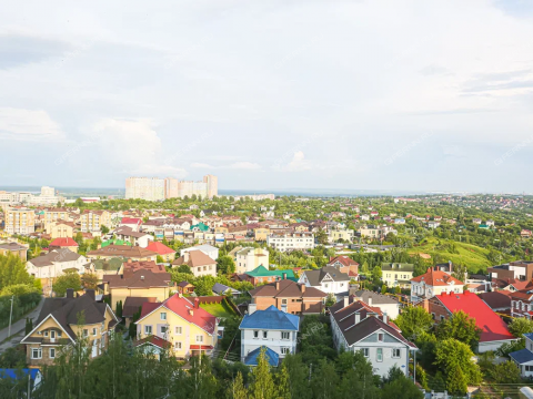 2-komnatnaya-ul-verhnepecherskaya-d-13-k1 фото