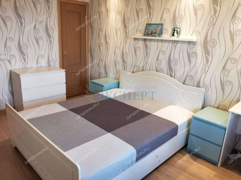 трёхкомнатная квартира на улице Маршала Рокоссовского дом 2 к1