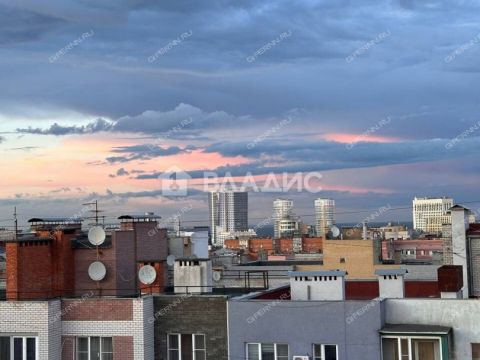 4-komnatnaya-ul-dunaeva-d-8 фото