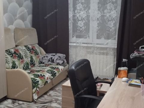 3-komnatnaya-ul-sergeya-esenina-d-35 фото