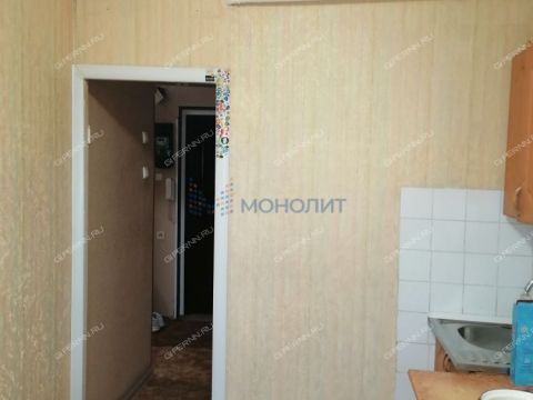 3-komnatnaya-ul-strokina-d-8 фото