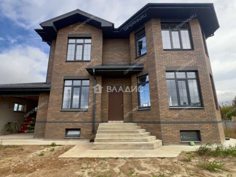 дом на улице Катукова Бор