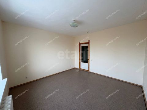 3-komnatnaya-ul-vaneeva-d-229 фото