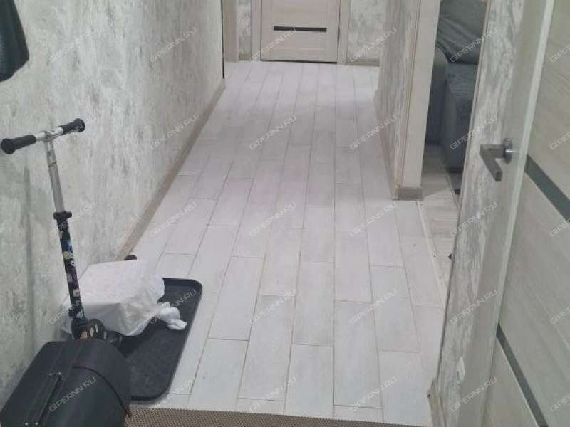 трёхкомнатная квартира на Берёзовской улице дом 80
