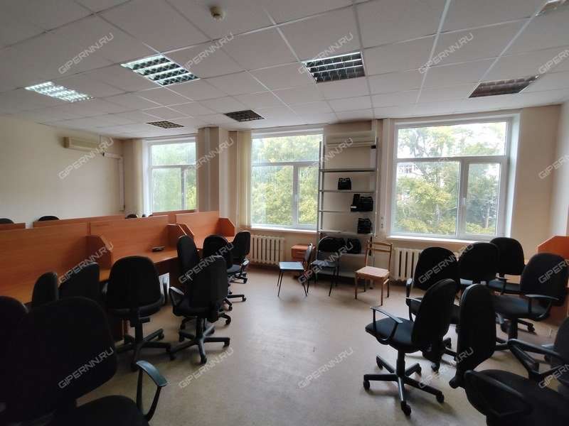 помещение под офис на Адмирала Васюнина ул., д.2