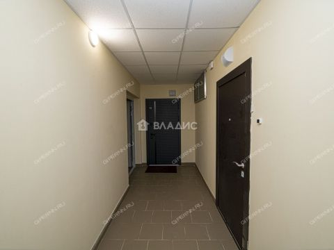 1-komnatnaya-ul-kompozitora-kasyanova-d-11 фото